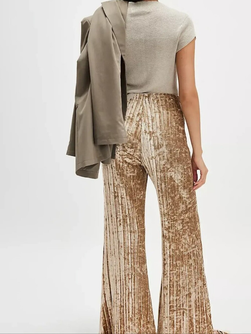 🌸💛 final drop 🌸💜Free People Star Champagne Velvet Flare Pants - Picture 3 of 9